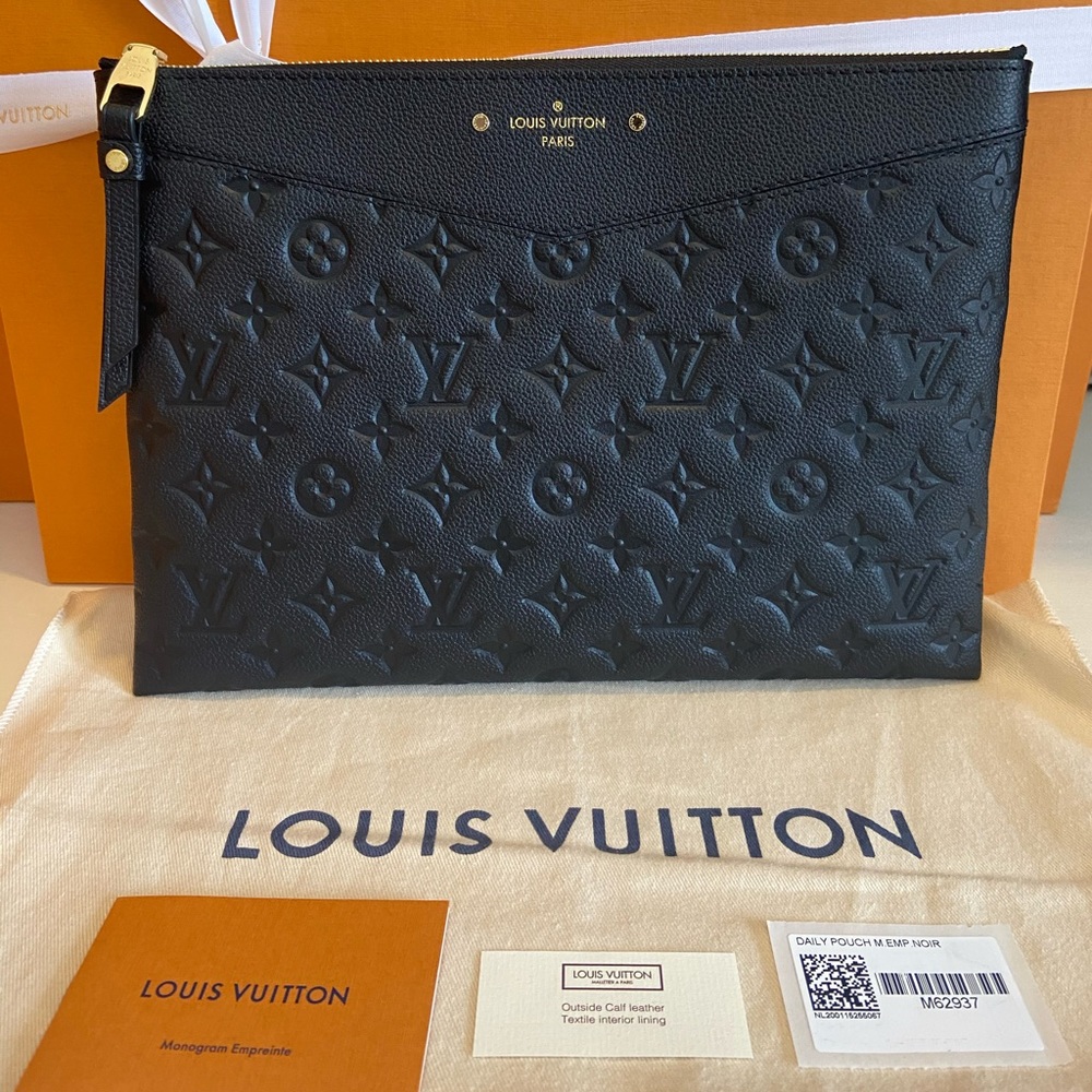 ‼️SOLD‼️New! Louis Vuitton Daily Pouch